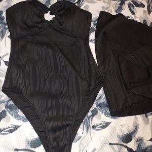 SHEIN Elegant Black Kids Bodysuit